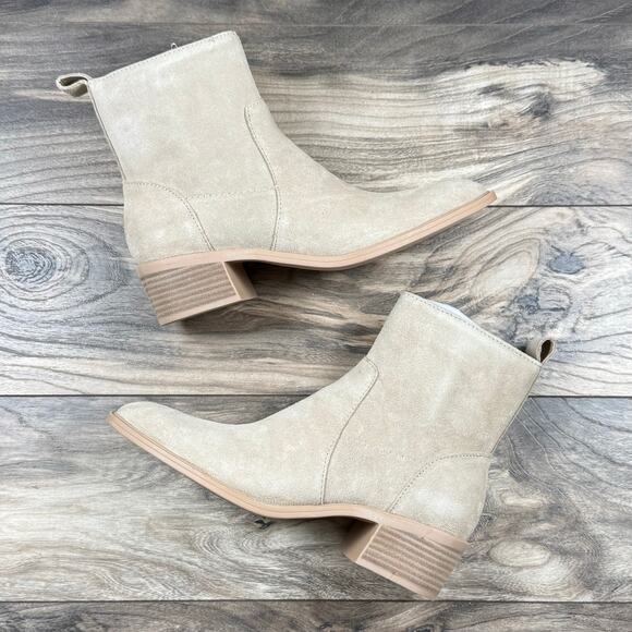 NIB Dolce Vita Bryson Lt Taupe Suede Booties 9M - Picture 5 of 9